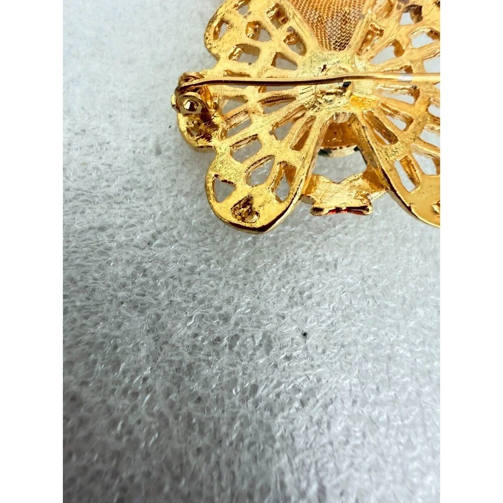 Vintage 1980s 1990s Gold Tone Mesh Christmas Angel Brooch Faux Pearl Snowflake
